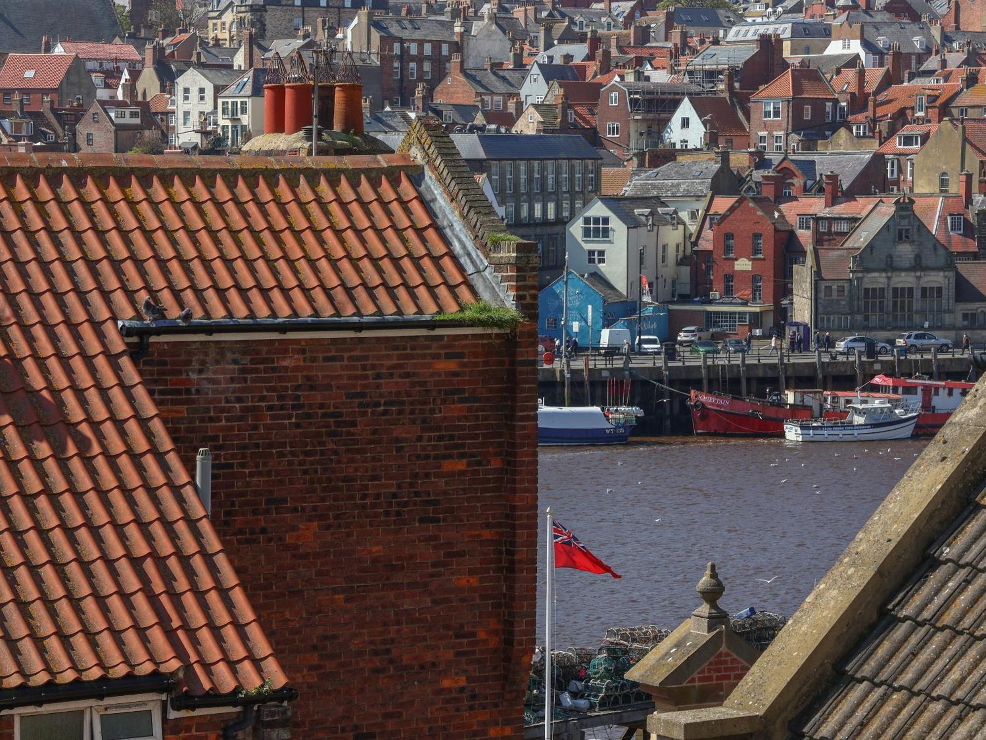 Wobble Pops Whitby Exterior foto